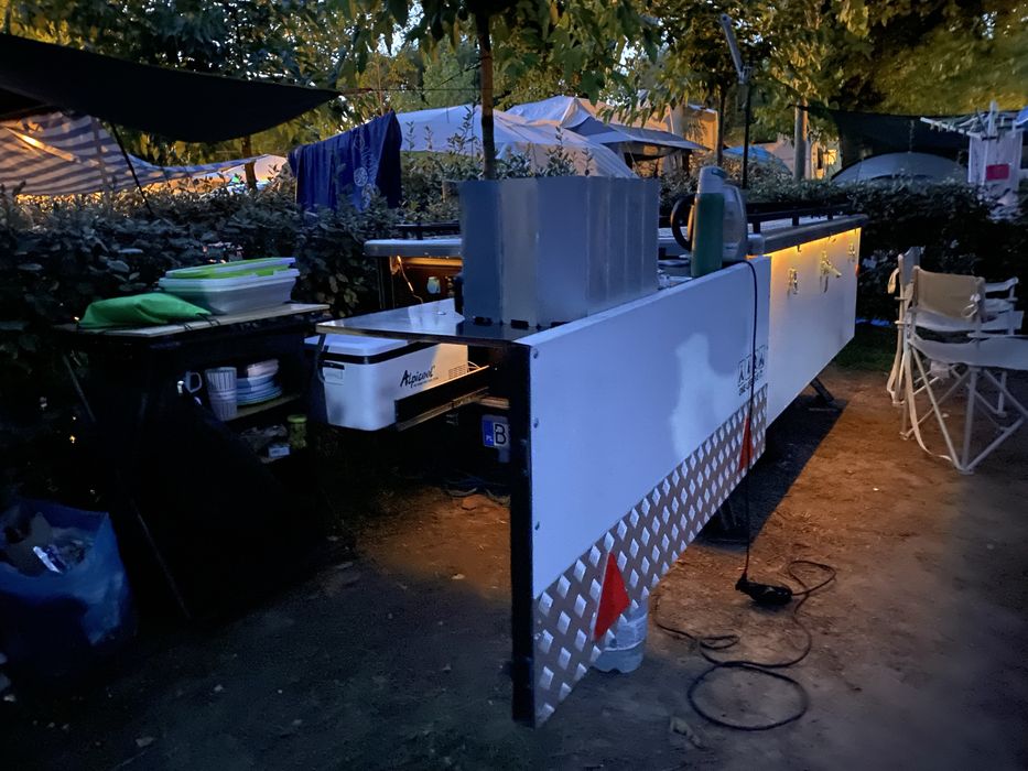 Przyczepa wyprawowa turystyczna namiotowa, mala kempingowa