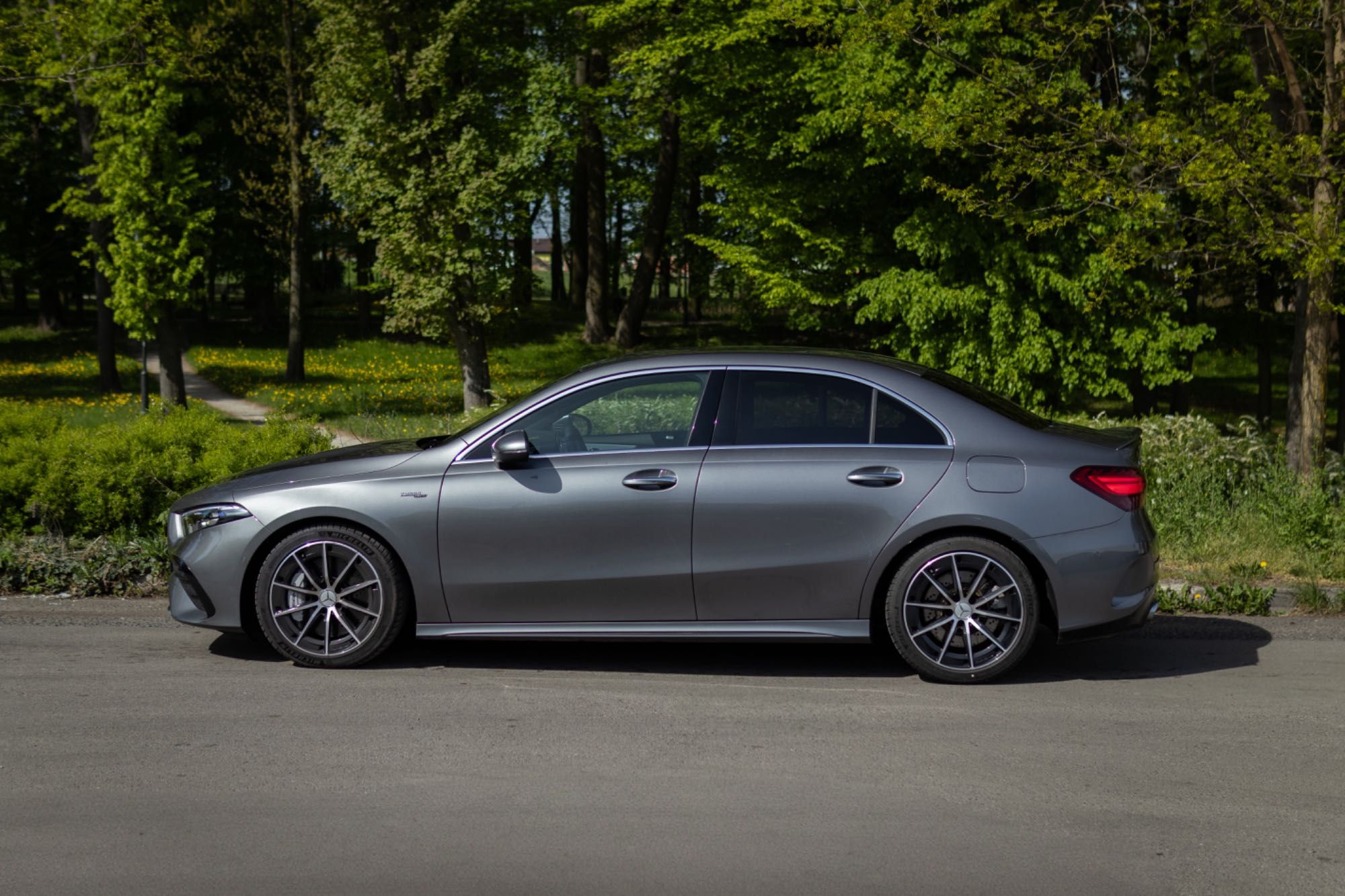 Wynajem aut wypożyczalnia Mercedes A35 AMG PROMOCJA 30dni 6999!