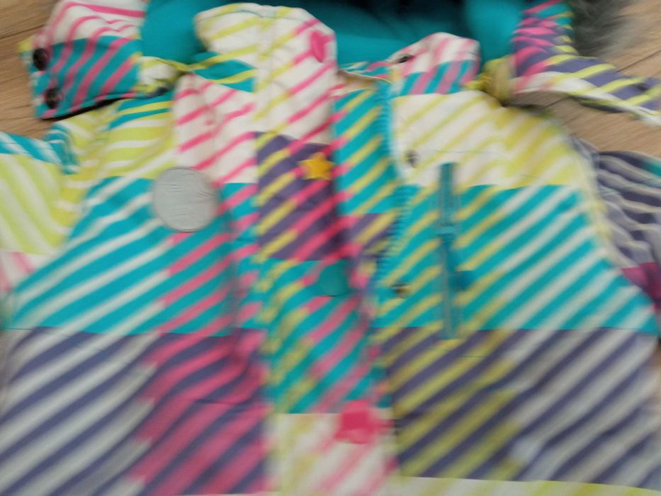 Kolorowy, ładny kombinezon rozmiar 98