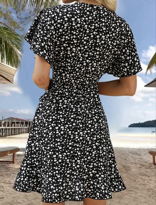 Літня сукня назапах