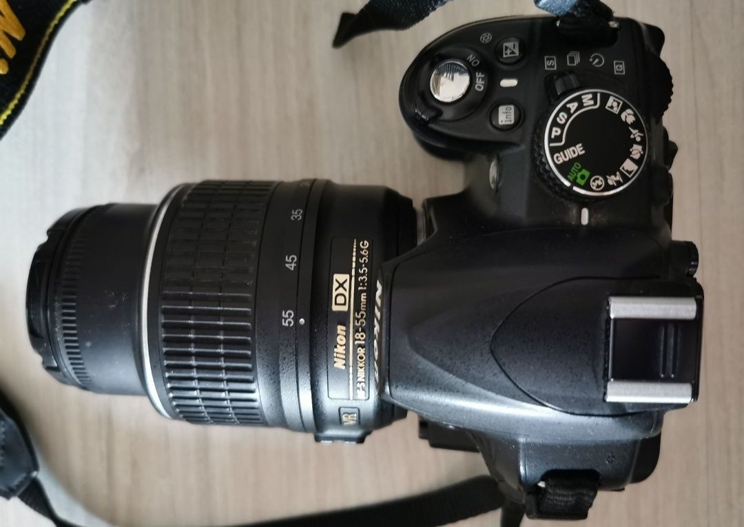 Aparat fotograficzny Lustrzanka Nikon D3100 obiektyw Nikkor 18-55mm