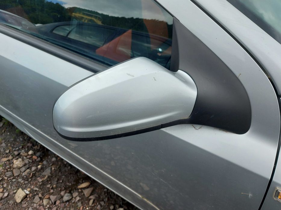 Opel Astra H GTC Z157 lusterko prawe FV transport/dostawa