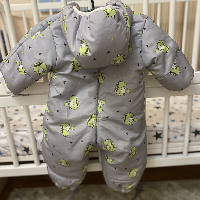 Зимовий набір для хлопчика 9–12 міс, комбінезон, чобітки ,костюм шапка