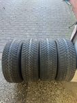 235/65r17 good year opony zimowe 4szt bieznik 6mm