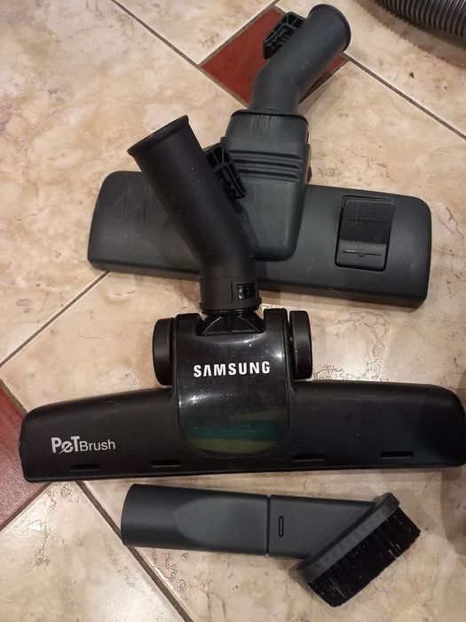 Пилосос Samsung 1500