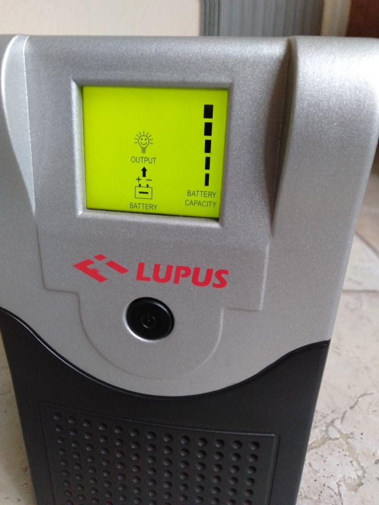 UPS Lupus 700 lcd