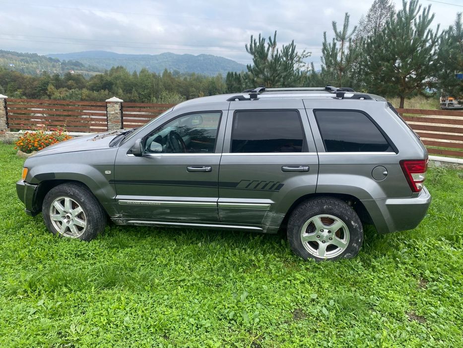 Поодам jeep Cherokee