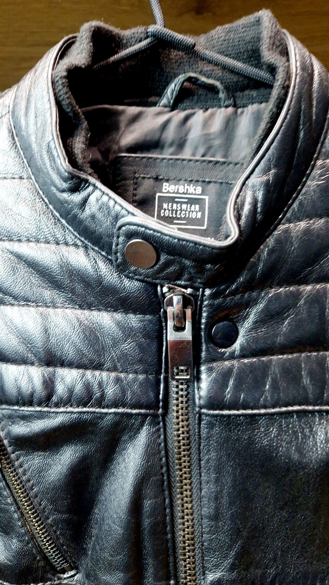 Чоловічі шкіряні куртки Bershka