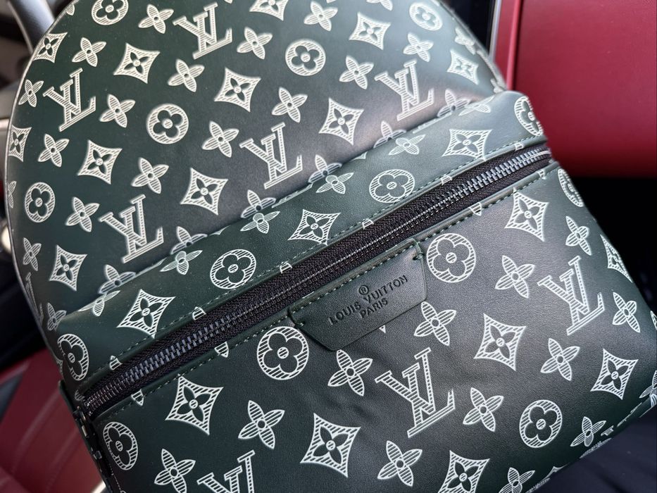 Louis Vuitton Discovery зеленый рюкзак портфель ранец мужской
