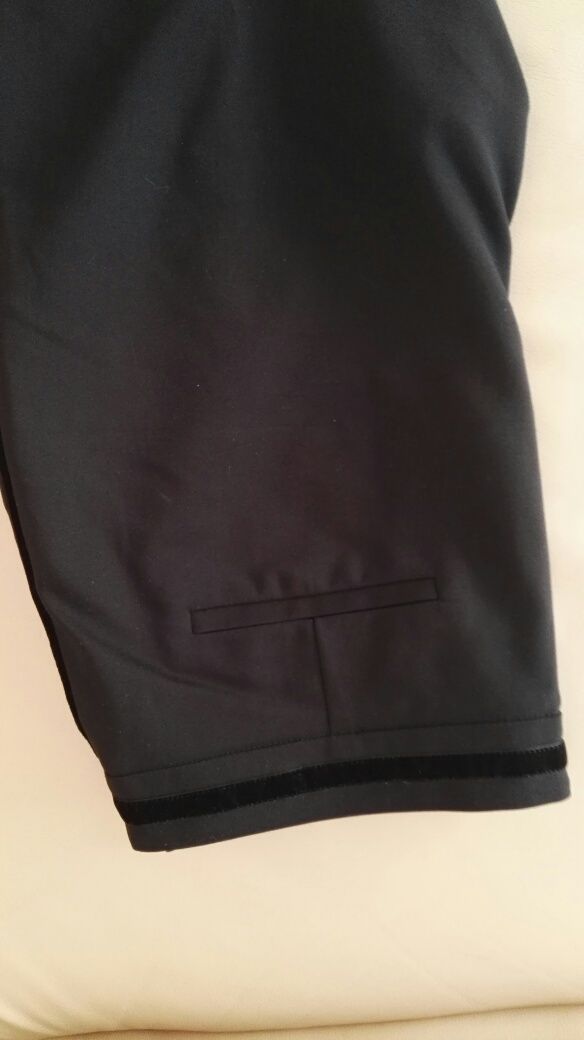 Czarne eleganckie spodnie ala kantka top secret 40