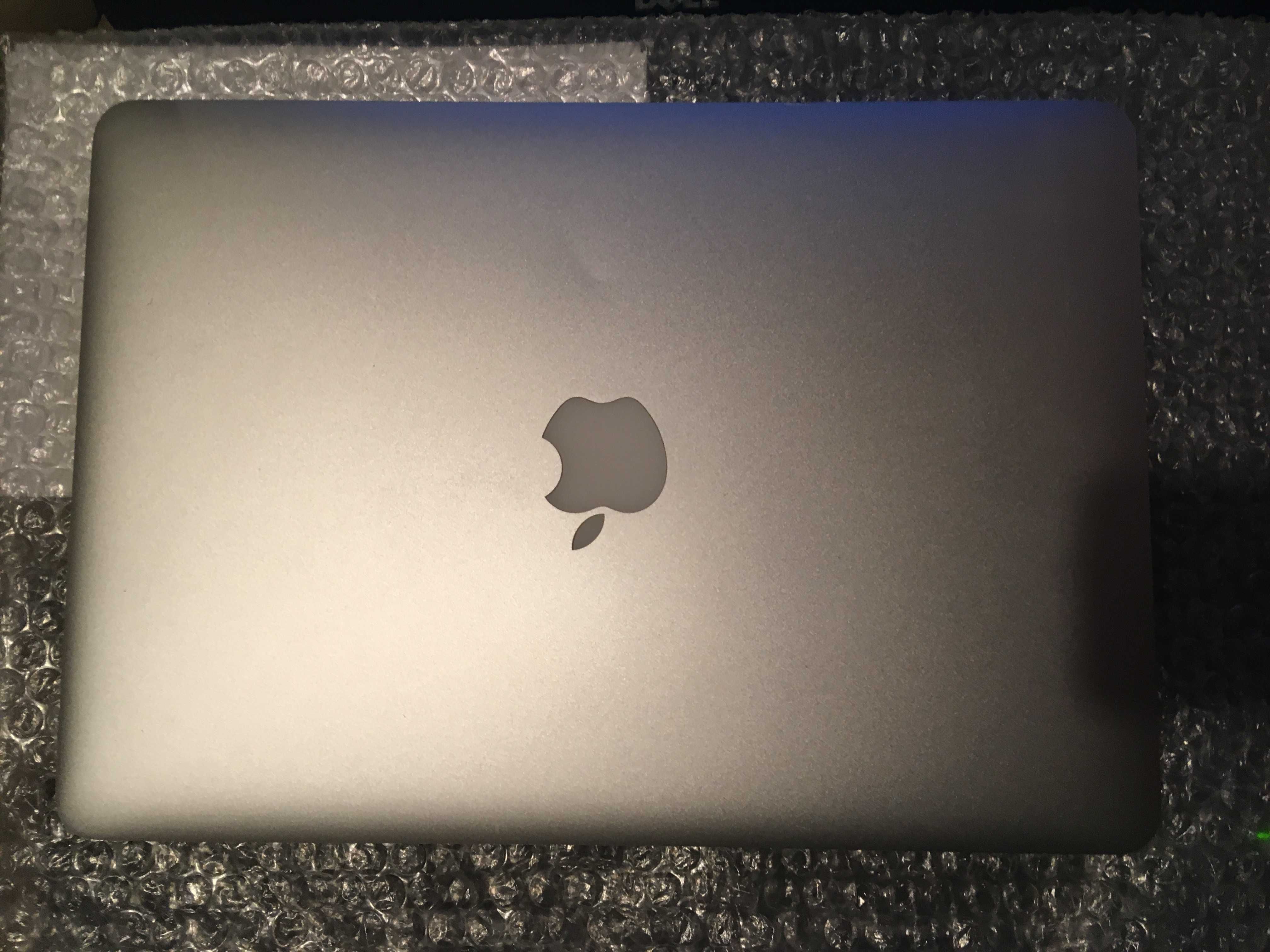 Apple MacBook Air A1466 "13,3" i5 2012 4GB/64GB SSD zasilacz