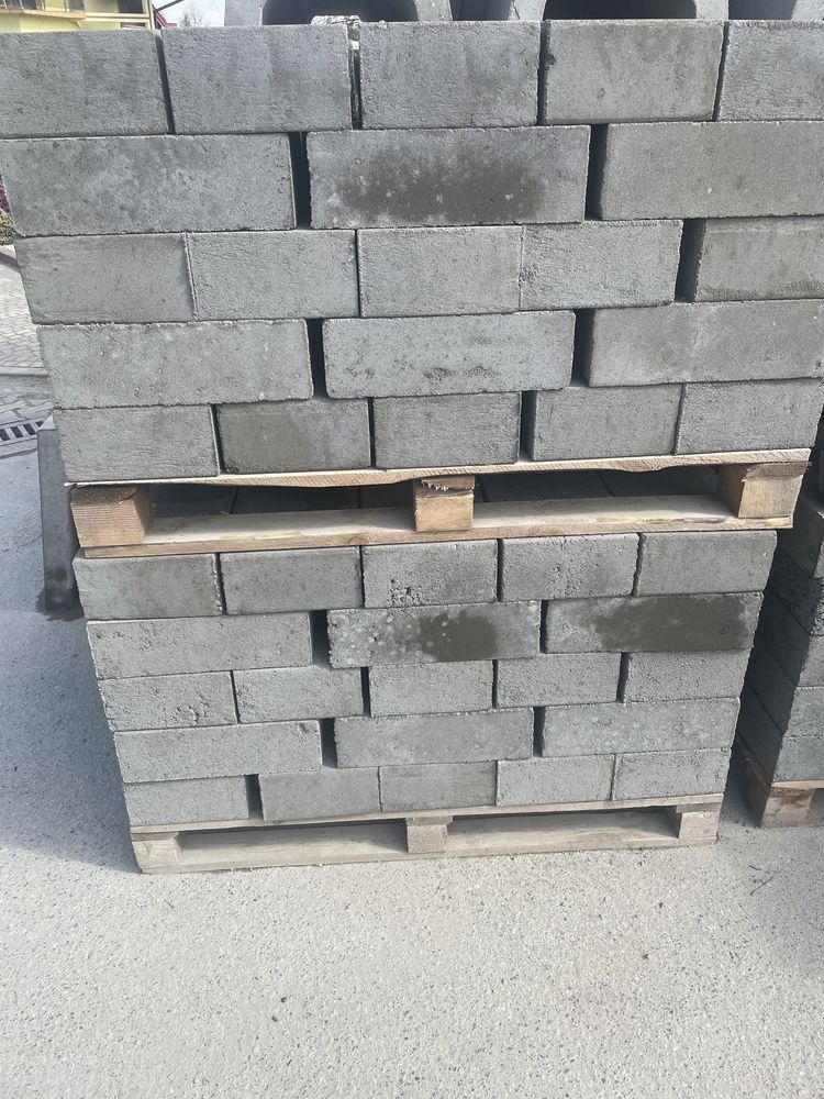 Bloczek betonowy 23x12 x38