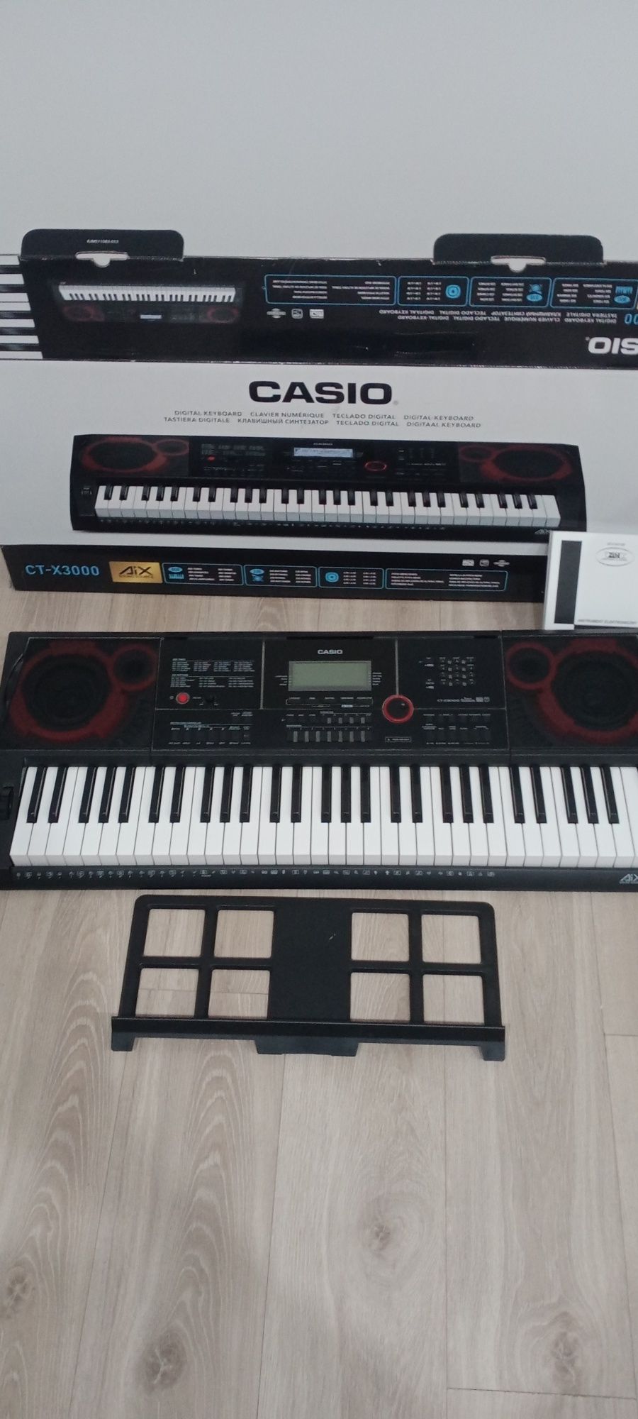 Keyboard casio ct-x3000