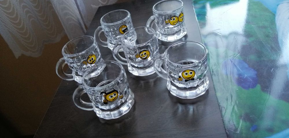 Śmieszne kieliszki - kolekcja, prezent Zamiana. Nowe