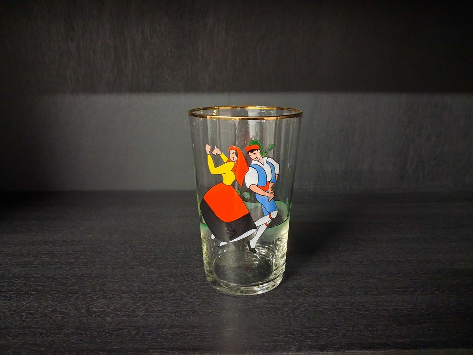 Colecção Copos - Copos Antigos Vintage com Danças Regionais