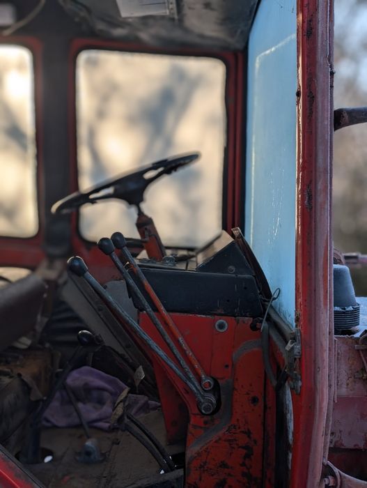 Трактор МТЗ 80 82 892 1025 Кабіна/Кабина мТз Капот Запчастини трактора