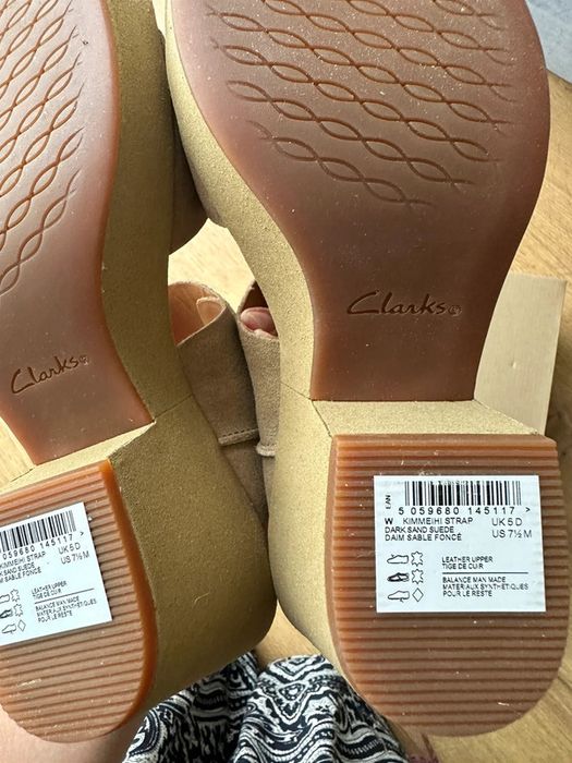 Sandały na obcasie, platforma 38 beżowe Clarks
