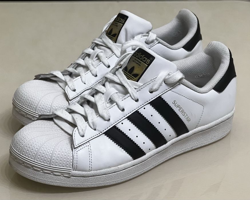 Кросівки ADIDAS 42 розмір