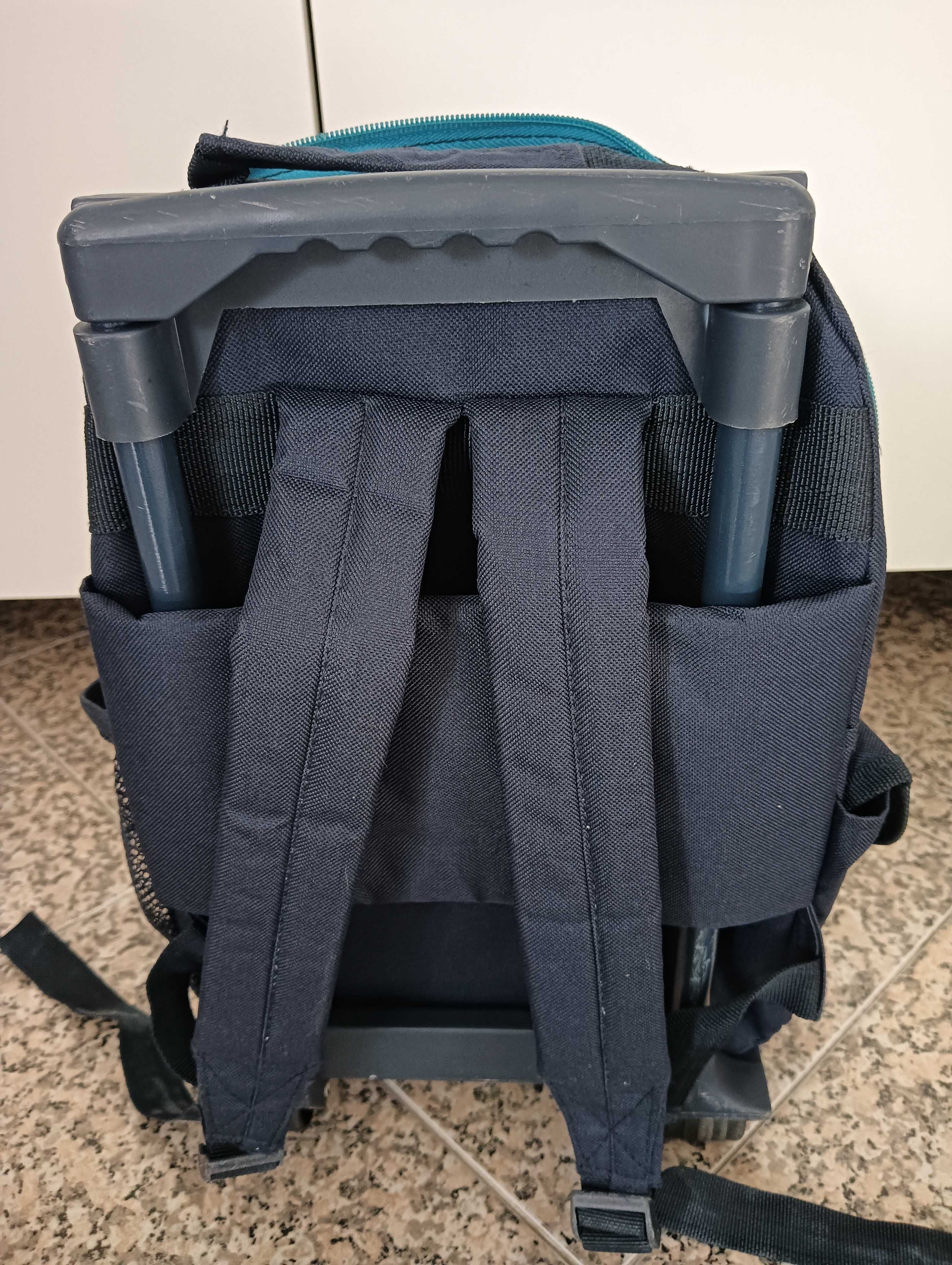 Mochila com rodas