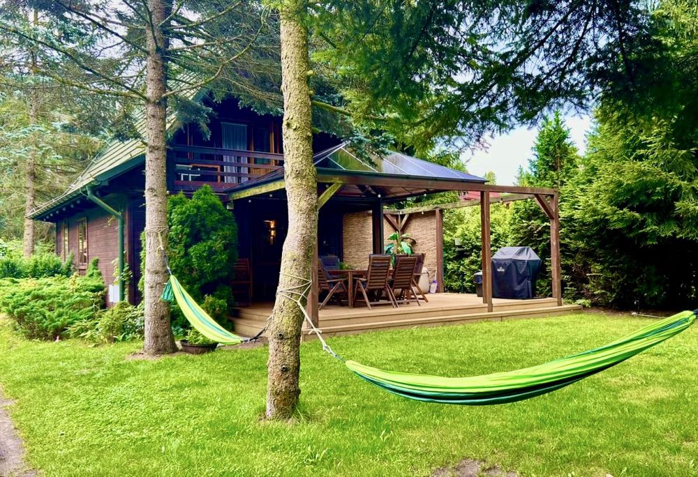 Domek Leniwiec: Jacuzzi, Kominek, Las, Rzeka. Komfort, Relaks, Spokój