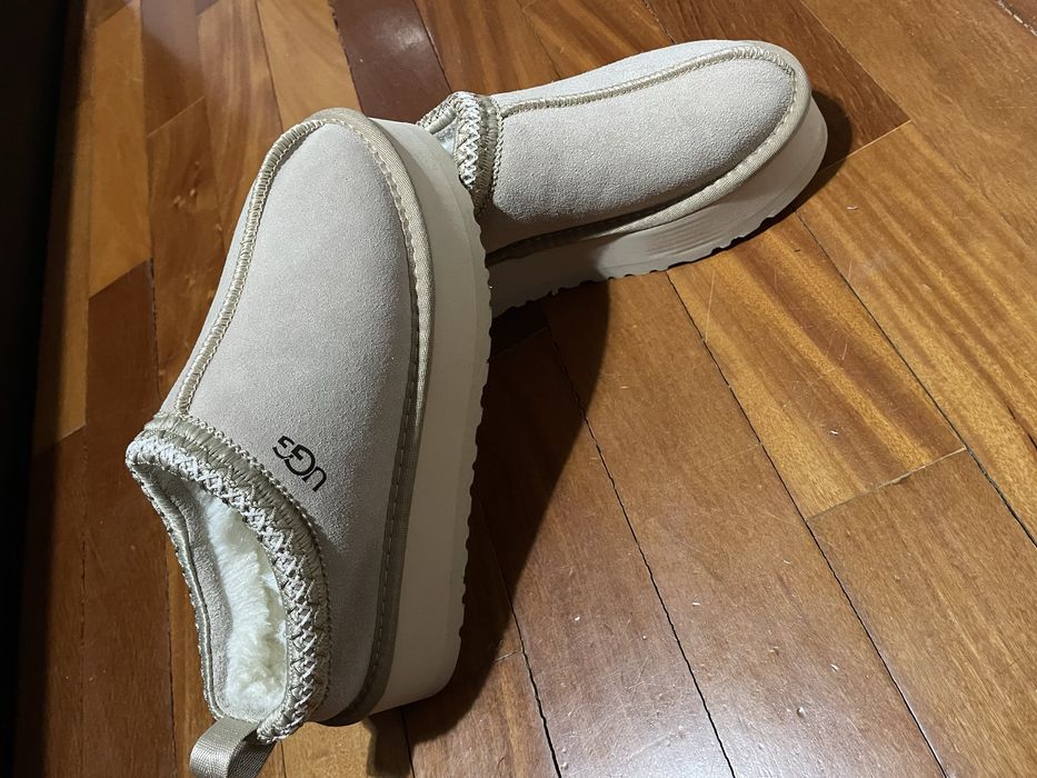 Ugg pequena de sola dupla
