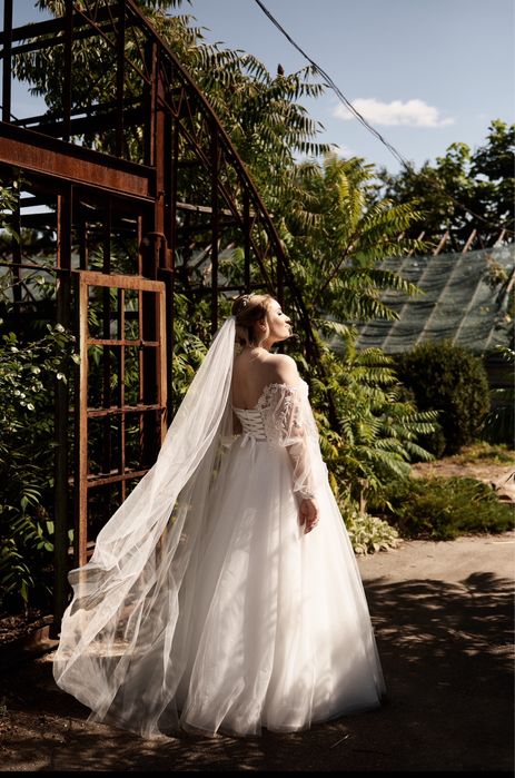 Весільна сукня 48-52 розмір