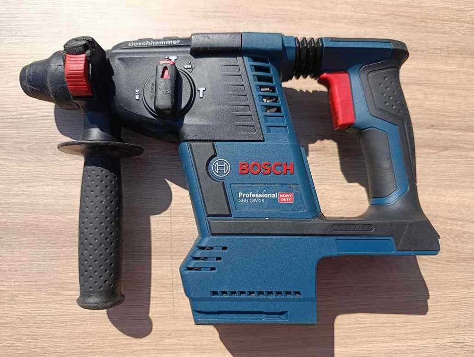 Młotowiertarka SDS PLUS BOSCH GBH 18V-26 + 2 x aku 6Ah
