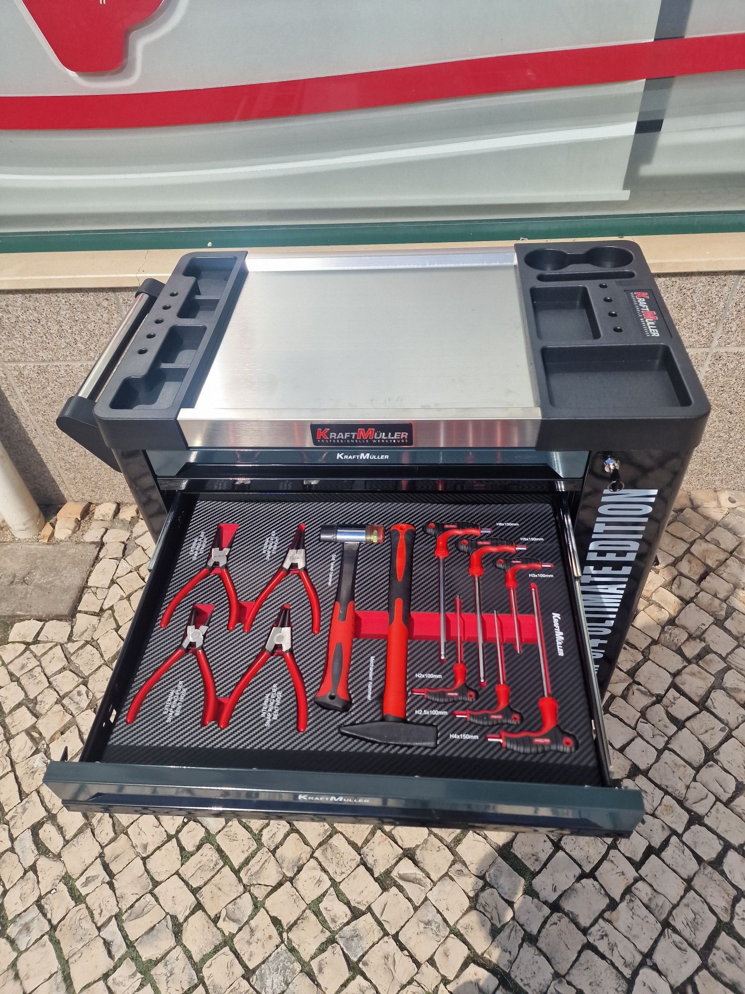 Carrinho de ferramenta de 6 gavetas 4 completas novo
