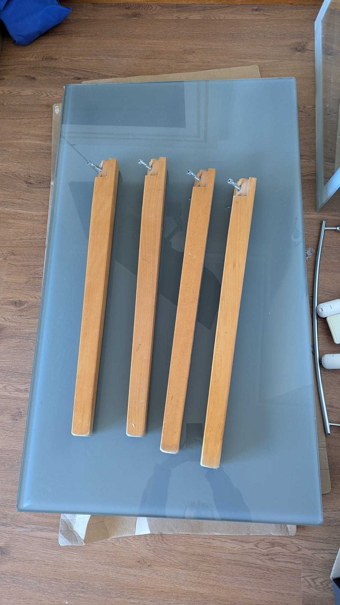 Mesa extensível em vidro temperado / Kitchen table