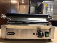 Grill kontaktowy Panini Hendi ryflowany