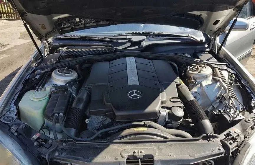 Silnik Mercedes E Klasa W211 5.0 V8 113.967 113967 04r Komplet