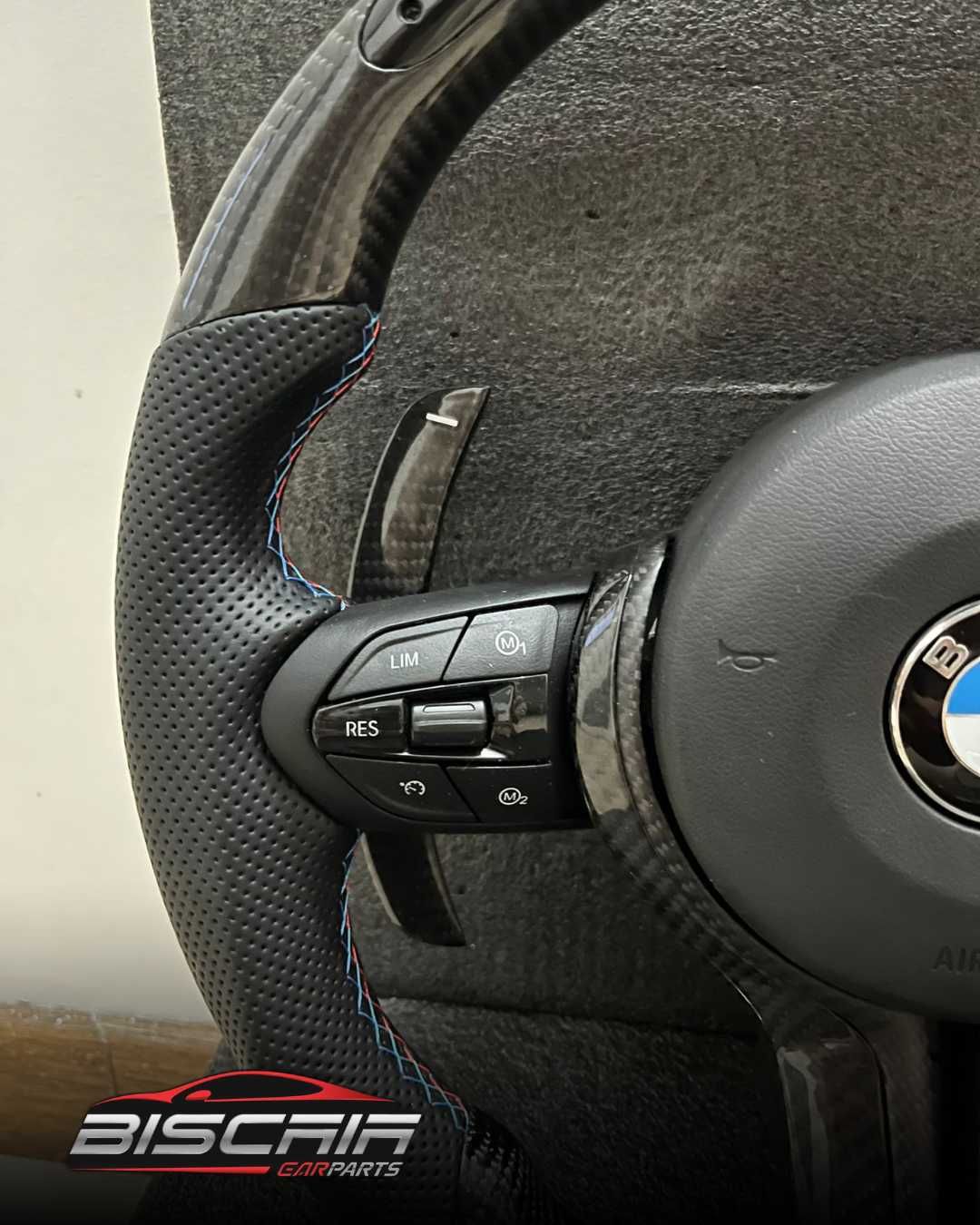 Volante BMW Full Carbono LED  SERIE 1 2 3 4 5 6 7 X1 GT E90