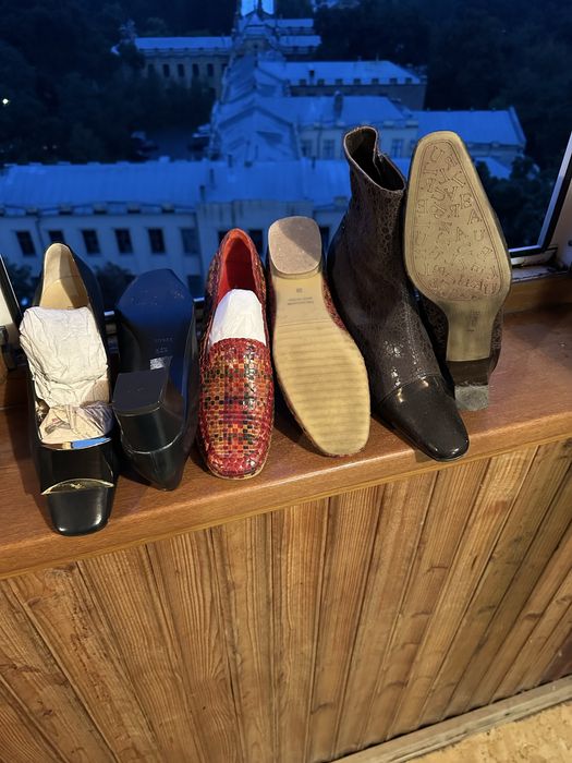 Остатки женской обуви новые и ношение по пару раз