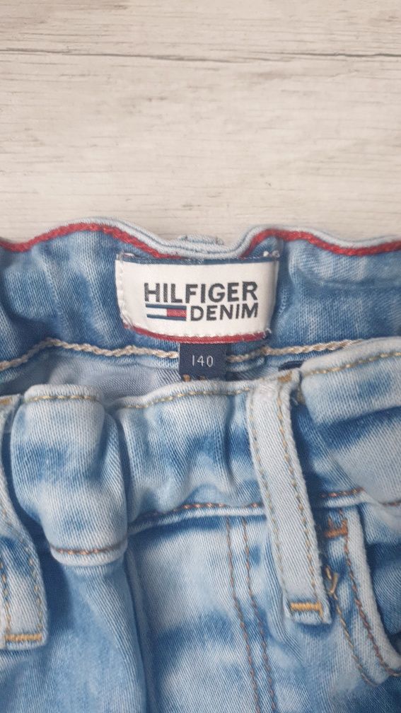 Spodnie jeansowe dla dziewczynki Hilfiger 140