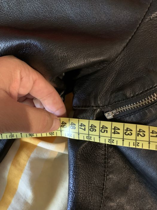 Женская кожаная куртка