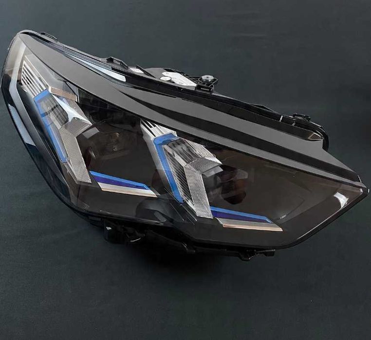 Фары фара передняя правая левая BMW X2 U10