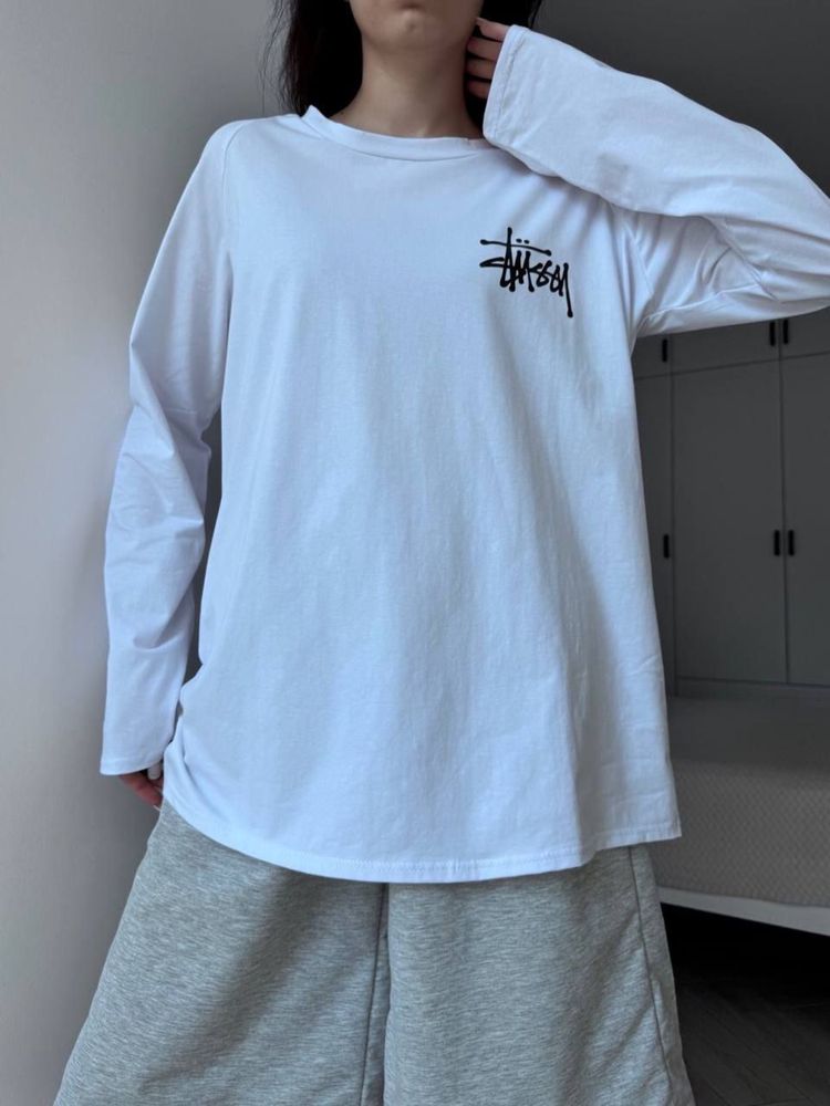 Жіноча кофта лонгслів Stussy біла чорна 42-46 S-M Турецький кулір