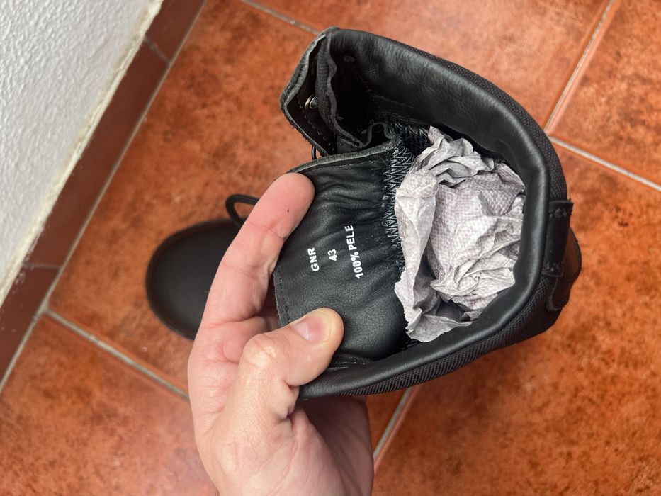 Bota Militar de pele