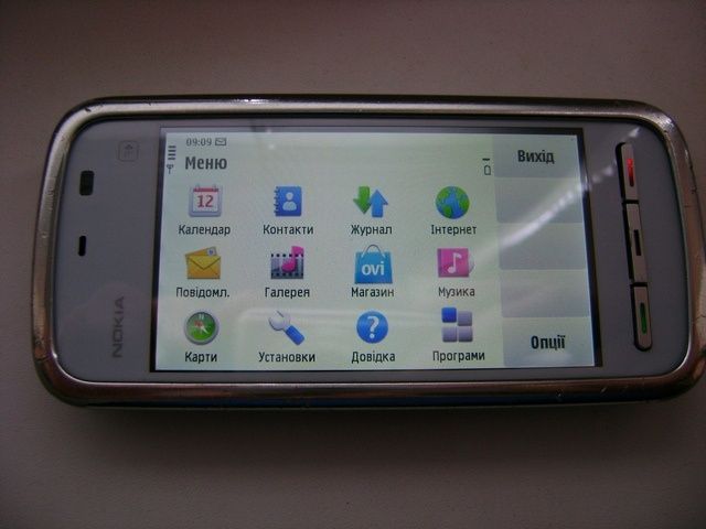 Нокиа 5230, Nokia 3G смартфон, GPS