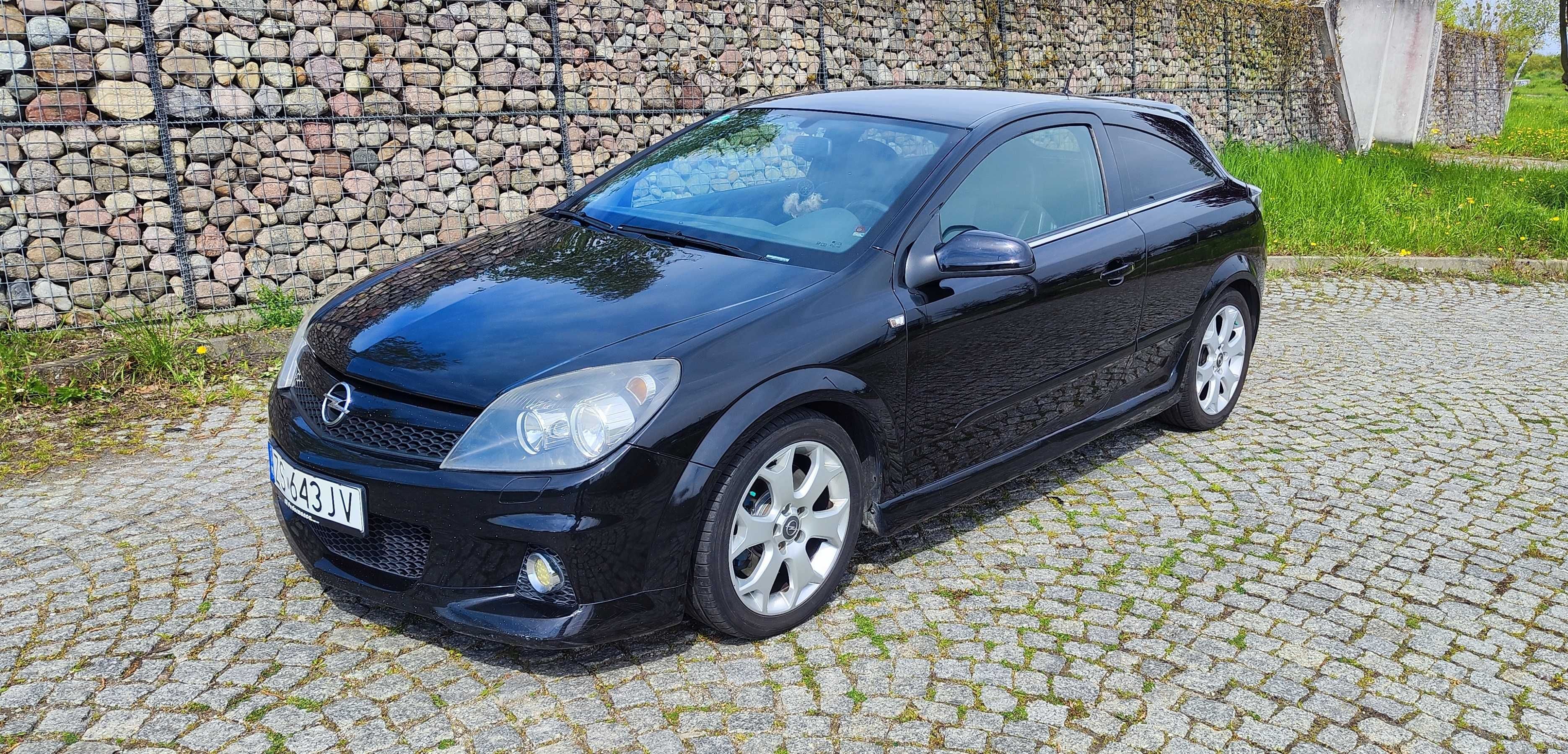 Opel Astra OPC z silnikiem 2.0 Turbo (Z20LEH)