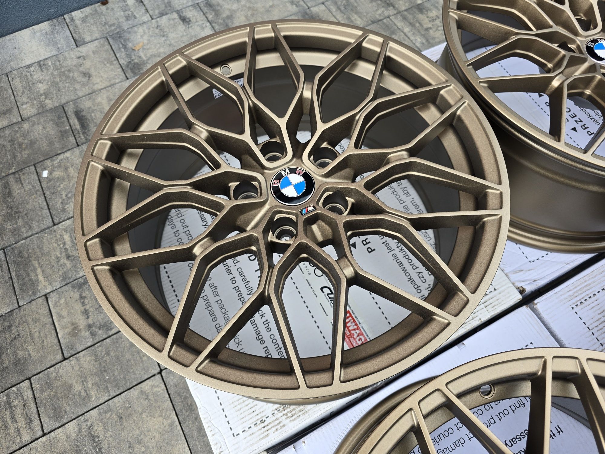 Alufelgi 18" 5x120 ET30 BMW F30 F31 F32 E90 E91 E46 X1 X3 F10 F11 F20