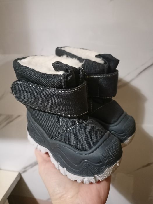 Дитячі нові чобітки утеплені, 18-19р.