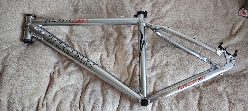Piękna rama Alu Trek 8500zr pod koło 26cali 44cm M