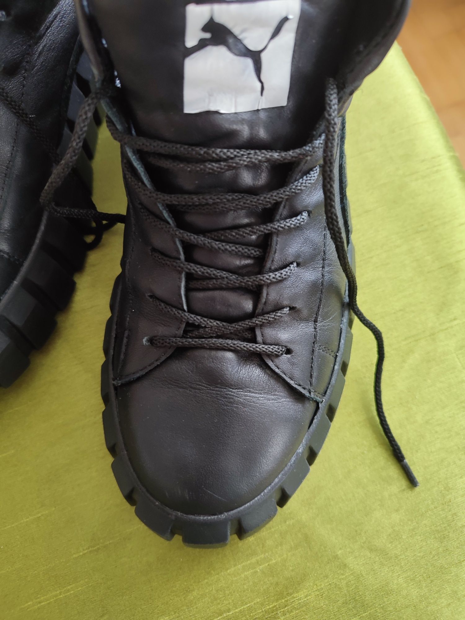 Puma ocieplane trapery sneakersy, 40, czarne. Odbiór osobisty