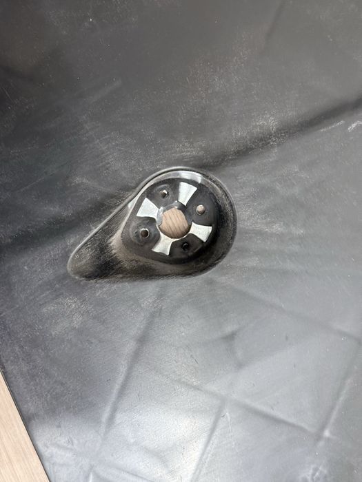 Tesla Model Y/3  передній захист днища