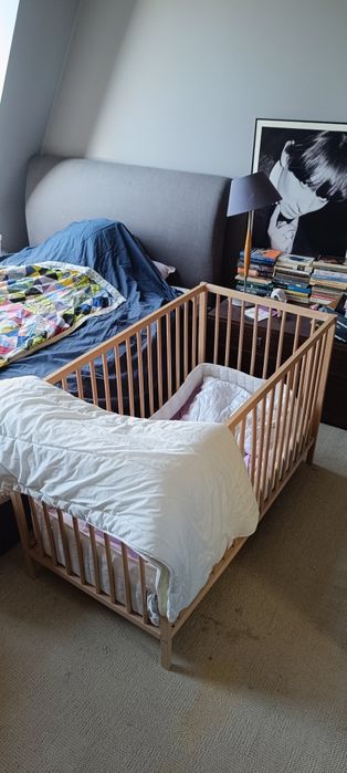 Łóżeczko niemowlęce + kołdra zimowa + kołdra letnia + poduszka - IKEA