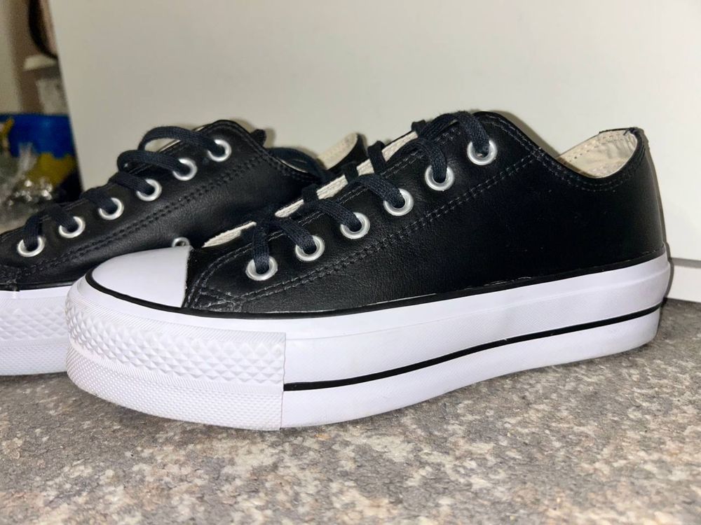 Кеди Converse вживані !