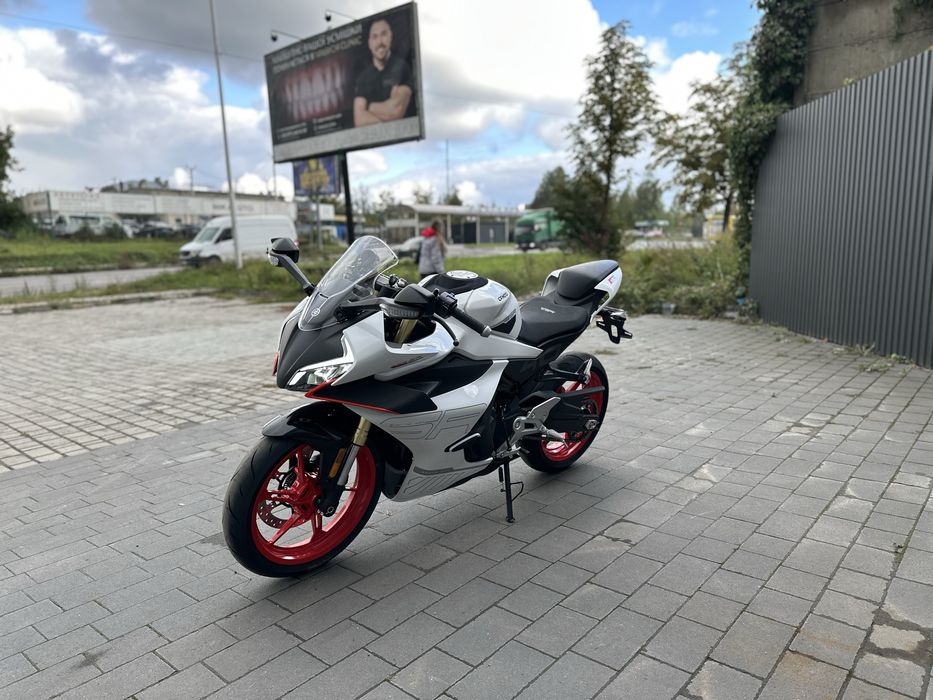 Всього 1 на все місто - 50k.c мотоцикл cfmoto 450 sr