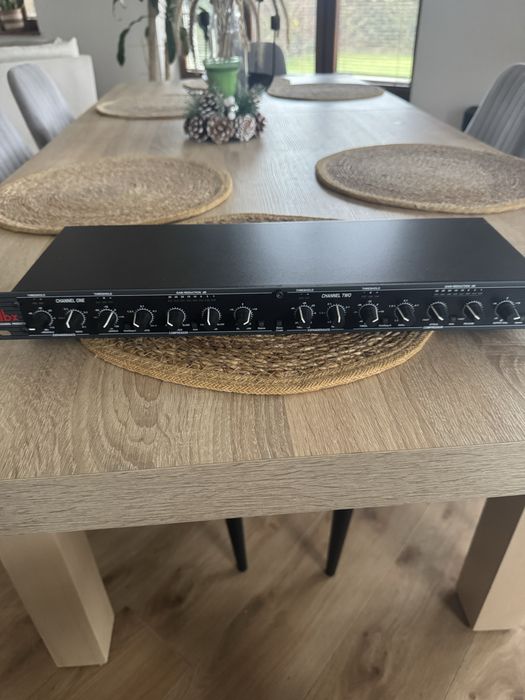 Compresor/Gate DBX 266XL