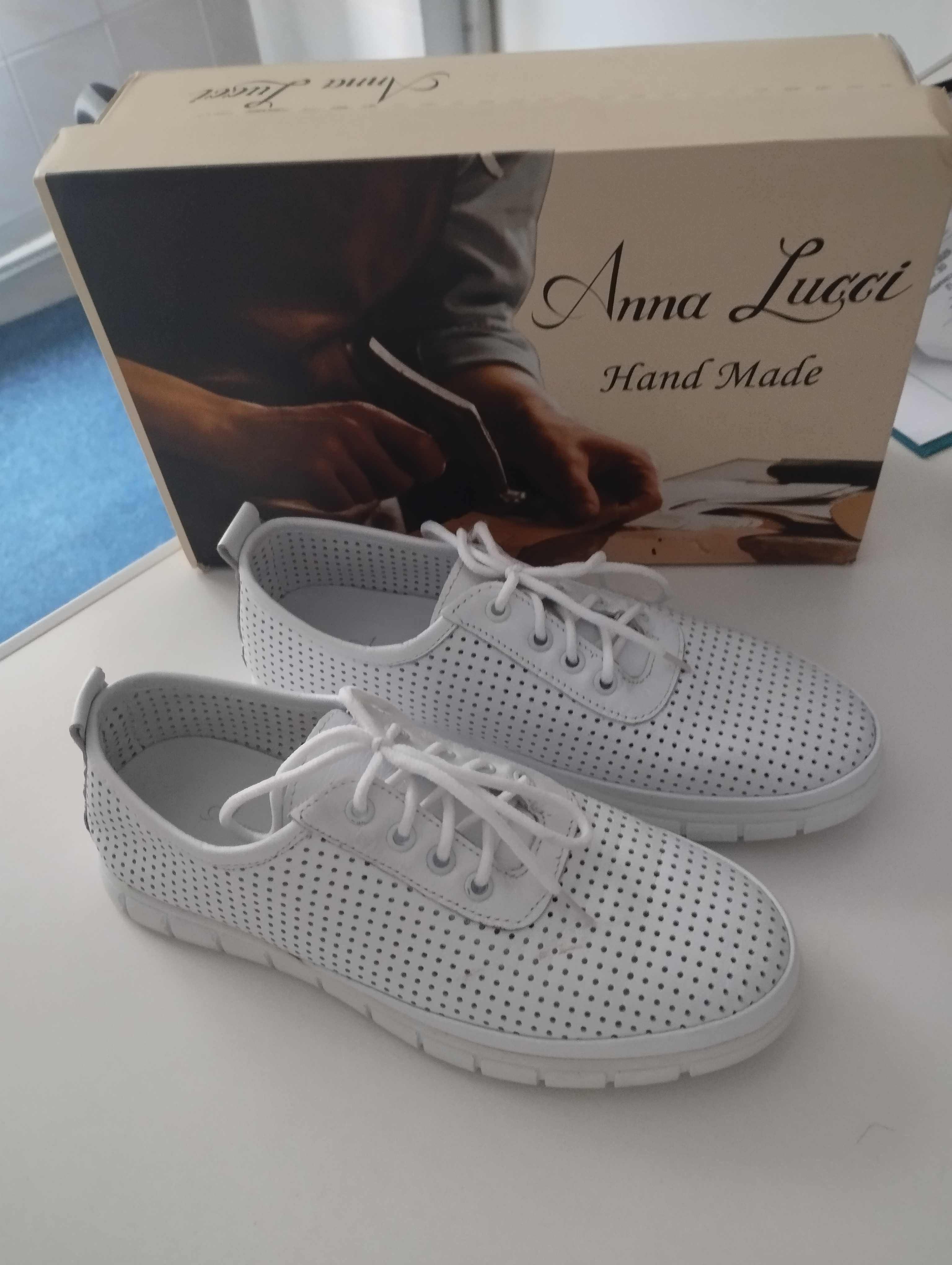 Жіноче взуття мокасини Anna Lucci